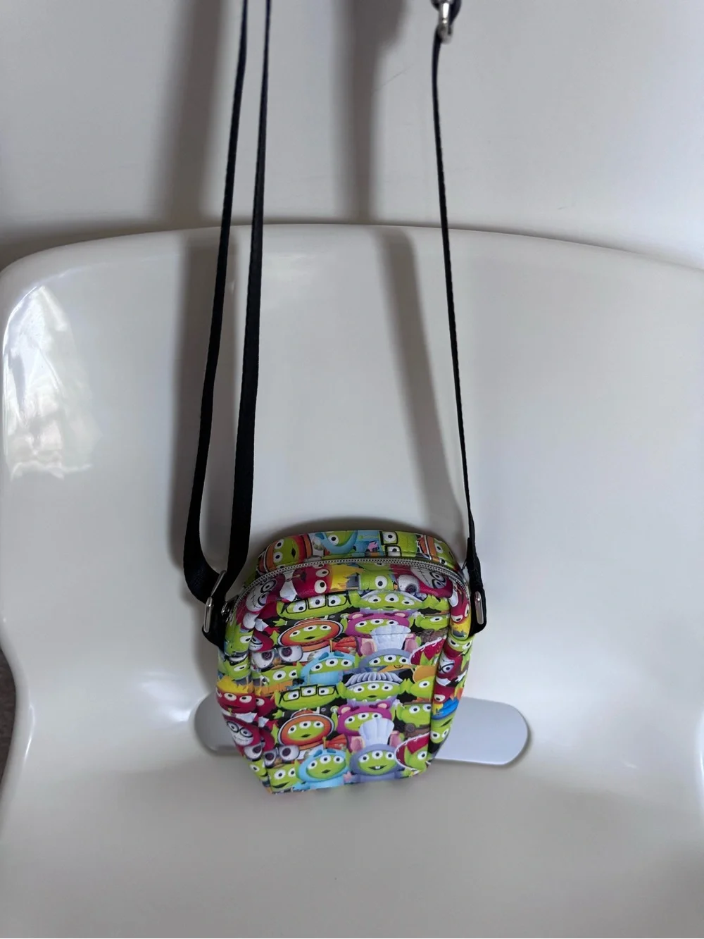 Disney Pixar Toy Story Aliens The Claw Park Crossbody Bag Ratatouille Sully Nemo